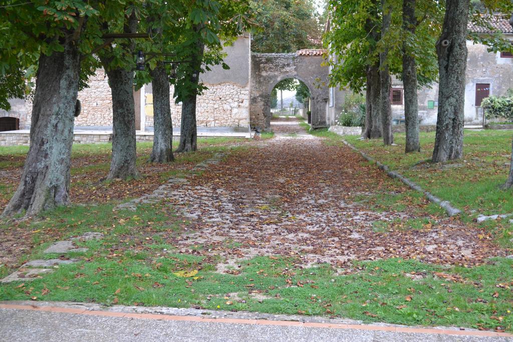 Apartments Lazzarini Battiala Nedeščina Dış mekan fotoğraf